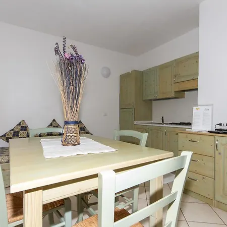 Costa Del Turchese Apartment *
