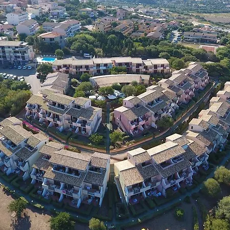 Costa Del Turchese Apartment *